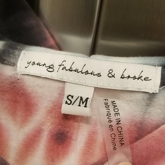 💕YOUNG FABULOUS & BROKE💕 Tie Dye Hoodie Small/Medium NWT - Picture 4 of 7